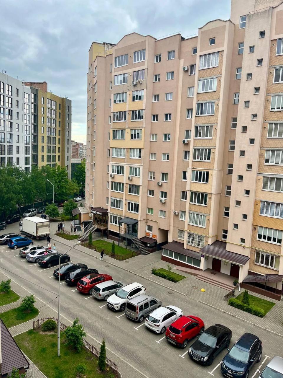 Дво І Одно Кімнатні Апартаменти Новобуд Рн Авторинку Трц Адреналін Сіті Lutsʼk 外观 照片